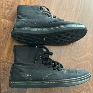 High Top Canvas Dr Martens